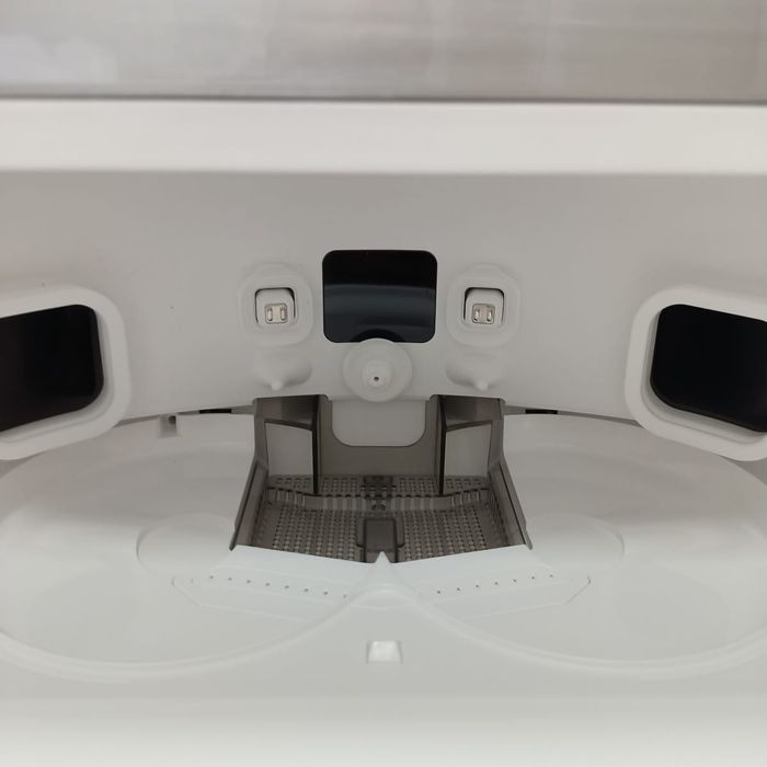 Робот-пылесос моющий Dreame L10s Ultra Gen 3, White  -- Уценка