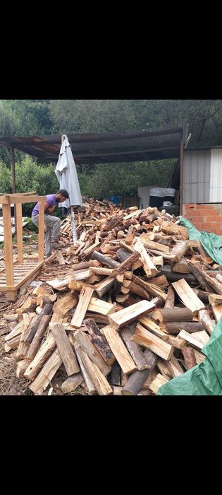Vendo lenha seca rachada