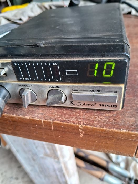 Рация СВ Cobra 19 plus