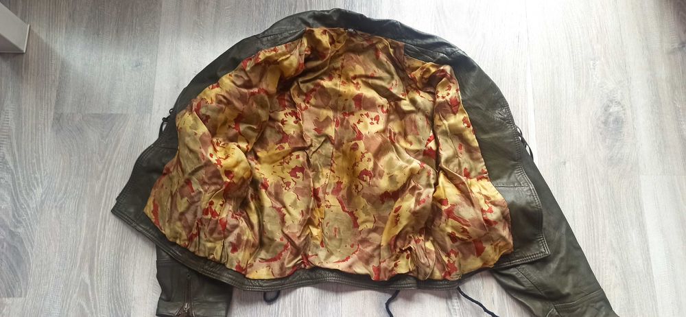 Kultowa oversizowa kurtka skórzana