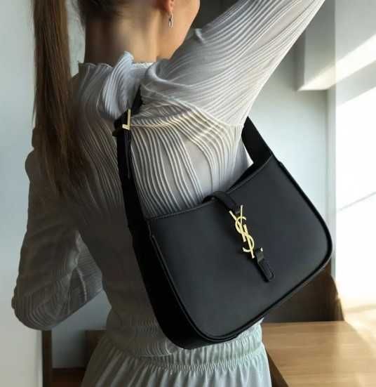 Женская сумка Yves Saint Laurent черная натуральная кожа Ив Сен Лоран