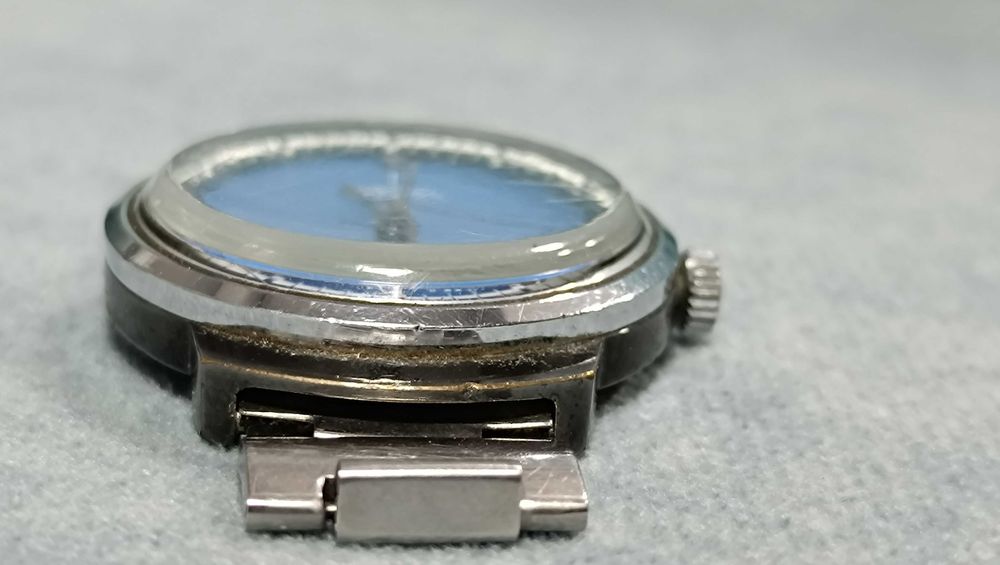 Годинник наручний Ракета - вінтаж СРСР з 90-х механізм 2609.НА