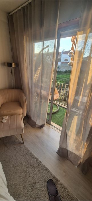 Aluga t3 de luxo Cacém-Agualva ( mobilado)