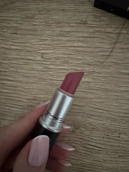Mac - Mehr pomadka