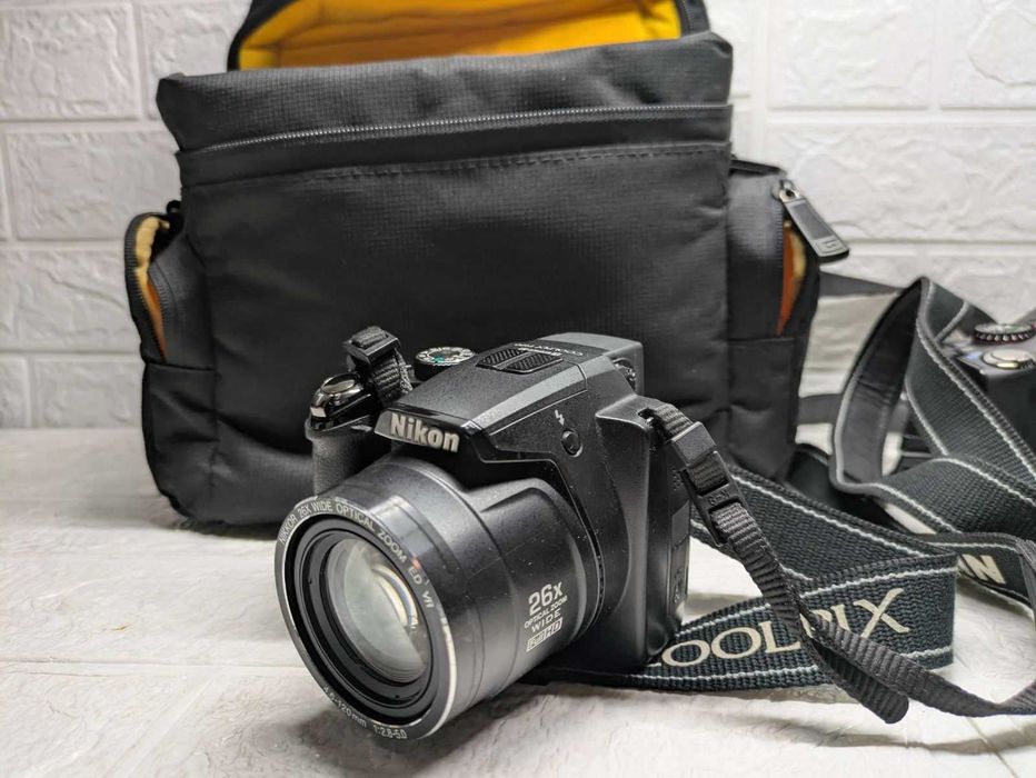 Фотоаппарат Nikon COOLPIX P100