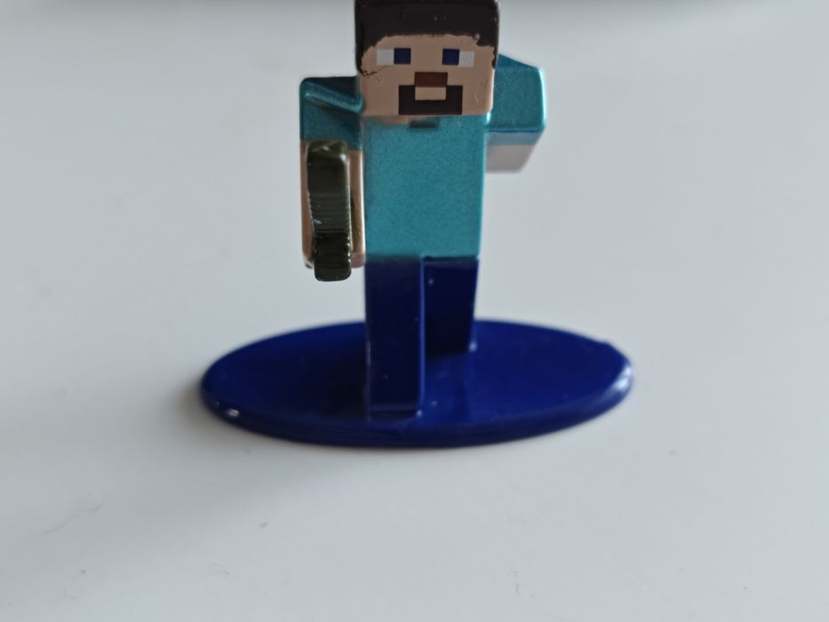 Minecraft metal figurki jada