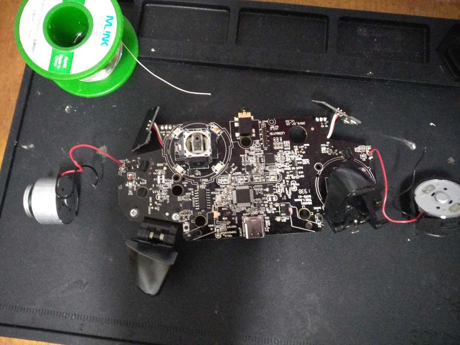 Manutenção Configuração e Reparação de Computadores e Consolas PS4/PS5