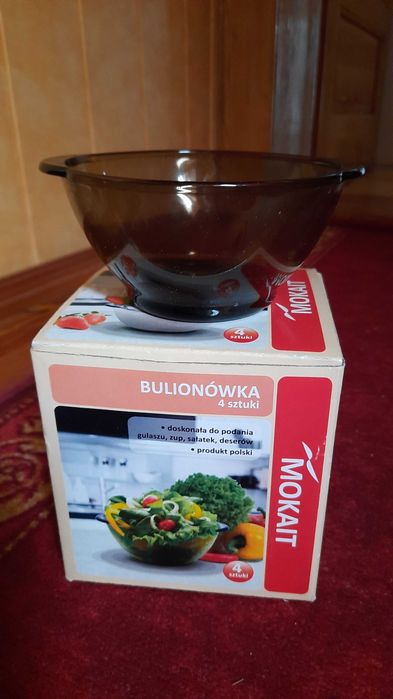 Bulionówki z przyciemnianego szkła