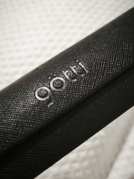 Estojo caixa para óculos da marca Götti switzerland