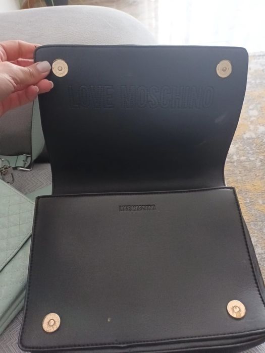 Mala Guess e Moschino