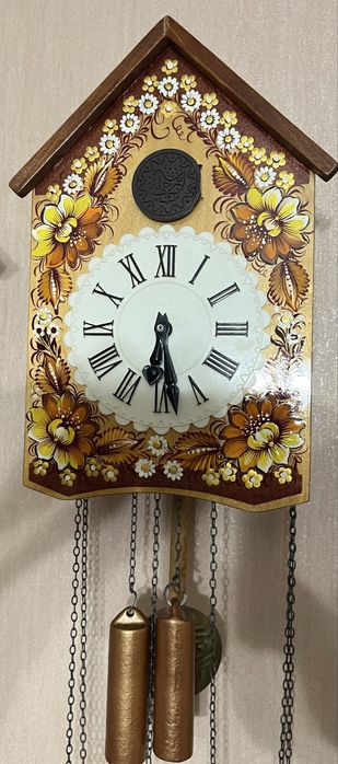 Годинник з зозулею (часы с кукушкой).