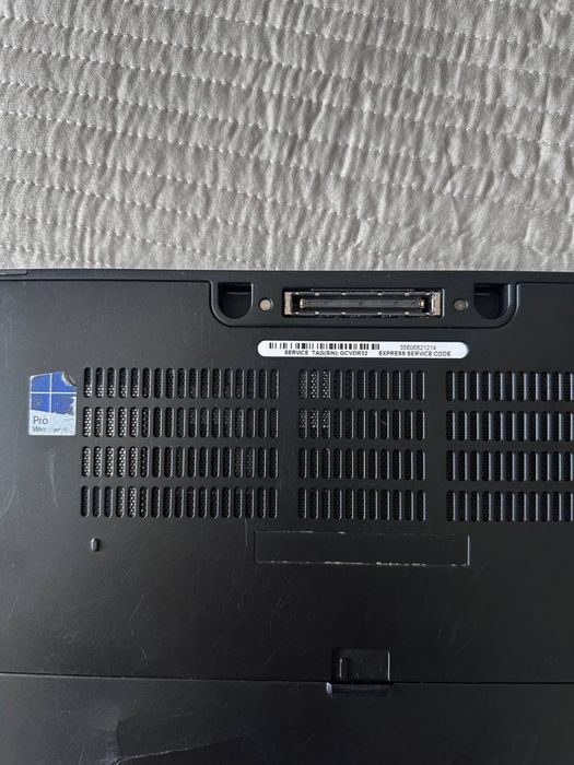 Ноутбук  Dell Latitude E7250