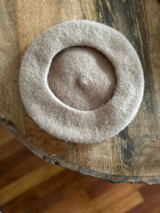 Beret wełna firmy Aldo