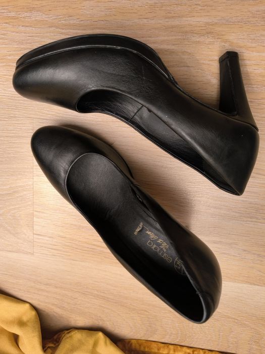 Czarne klasyczne buty na obcasie esmara by Heidi klum 40