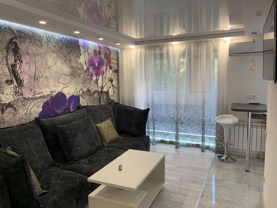 Посуточно,3х комнатная квартира, в самом центре города, с джакузи