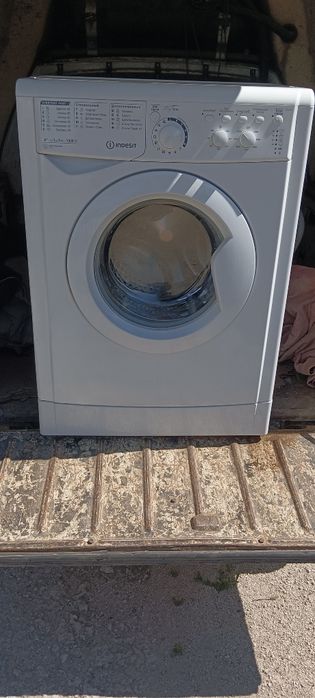Стиралка indesit