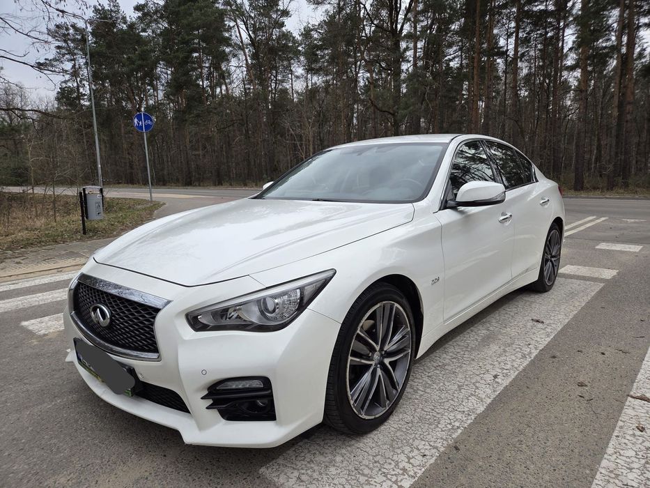 Infiniti Q50