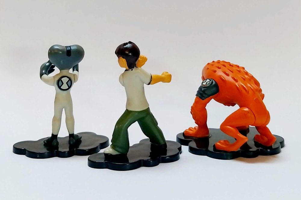 Ben 10, bonecos em pvc