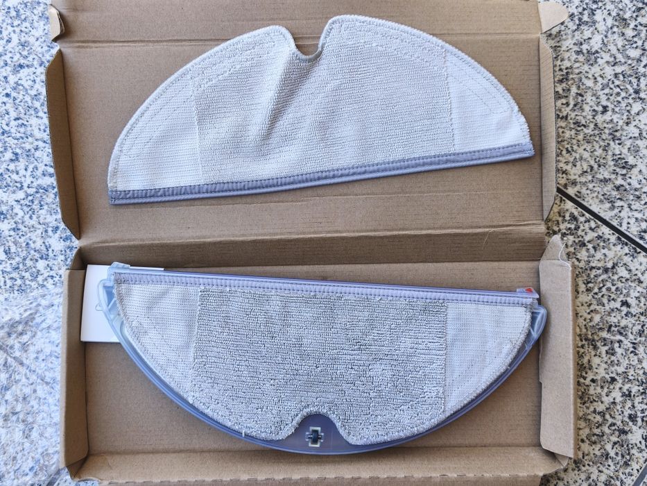 Conjunto tanque água e panos Roborock