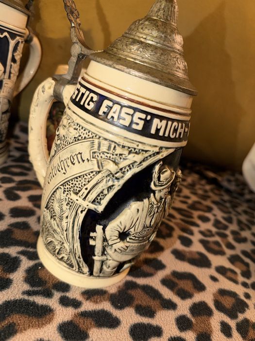 Niemieckie ceramiczne kufle do piwa