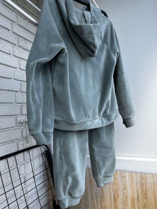 Костюм велюр зимовий