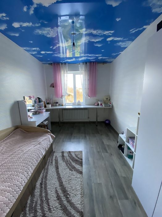 Будинок з газом, свіжий ремонт. Ділянка 40 соток!