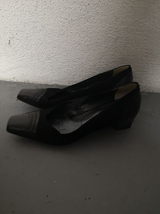 Sapatos pretos