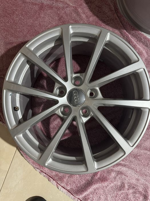 Нові оригинальні диски AUDI R17, 4K0601025AE  VAG