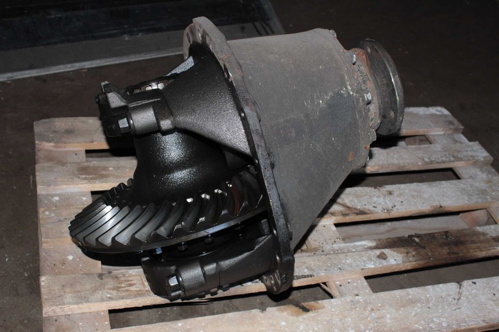 Редуктор заднього моста Renault Magnum 12/37 13/37 14/37 евро 3