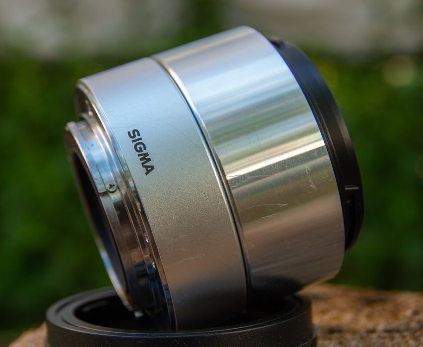 Об'єктив до камер sony E Sigma ART 19 2.8