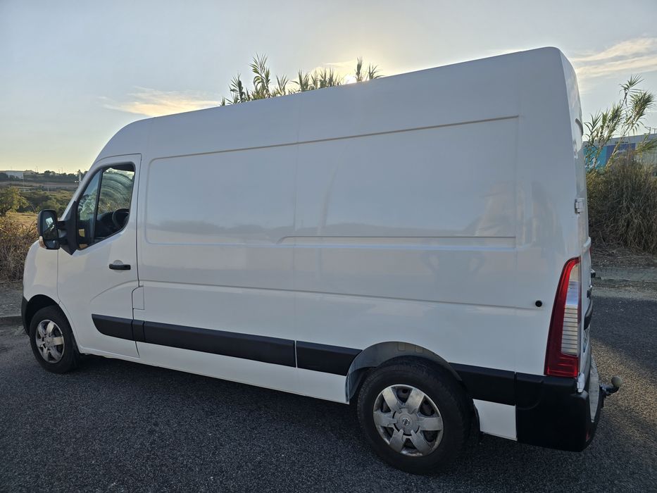 Nissan nv 400  2018
