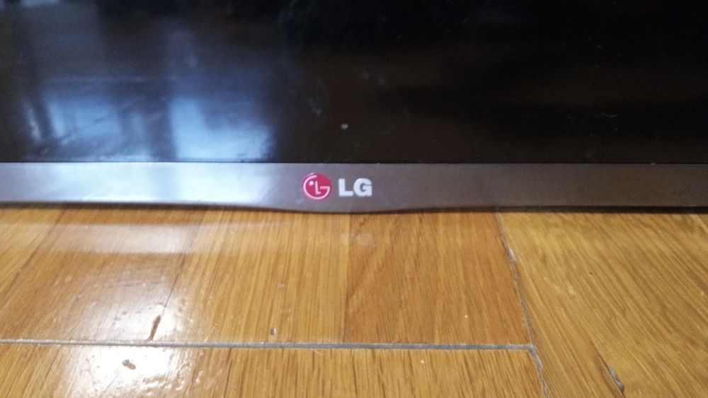 Ekran matryca LG 42LB650V-ZN.BEEDLJP 412MAWL9Z969 ładna jak nowa