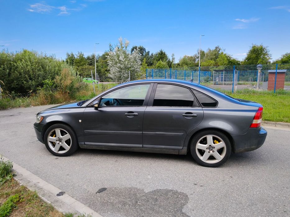 Volvo S40