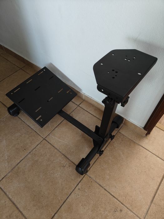Suporte volante e pedais gaming