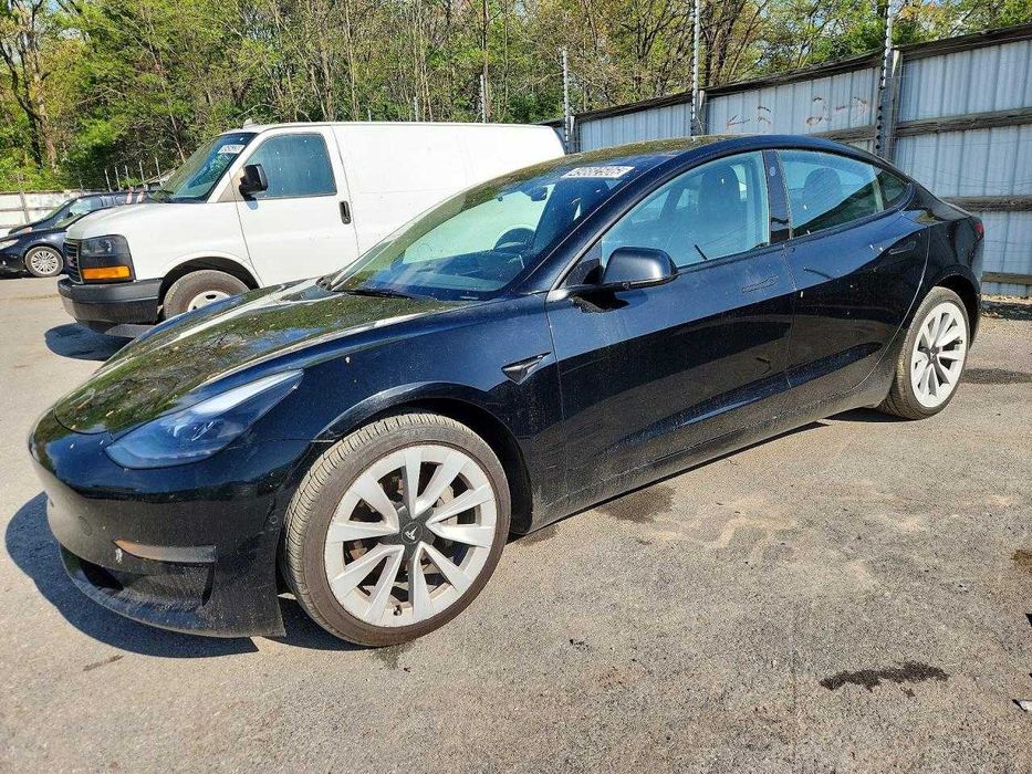 Бампер Tesla Model 3 Розборка Тесла Модел 3 Запчастини Тесла 3 Тесла М3 Блек