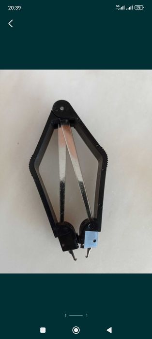 Extrator de chips 

Entrego em mão em Santo António dos Cavaleiros
Não