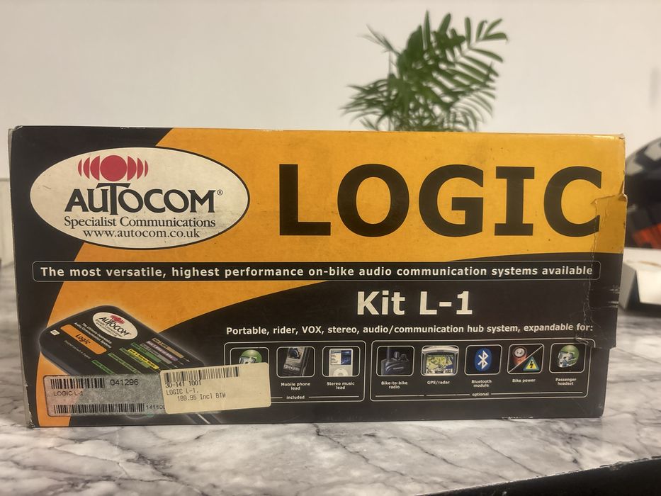 interkomu motocyklowego Autocom Logic Kit L-