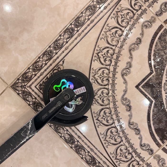 Трюковий самокат