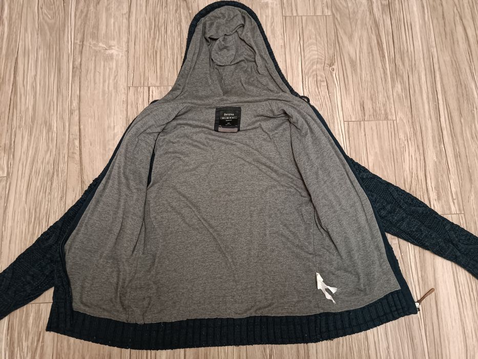 Чоловіче худі Bershka