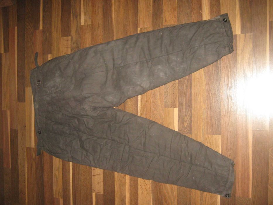 Тёплые ватные штаны,в хорошем состоянии