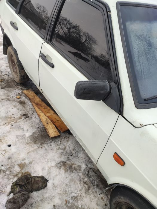 Продам ваз 2109 без торгу