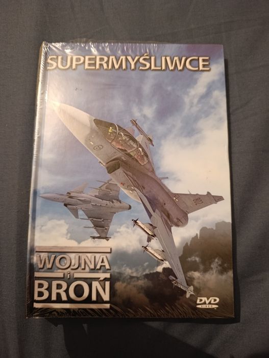 Film DVD supermyśliwce seria Wojna i Broń