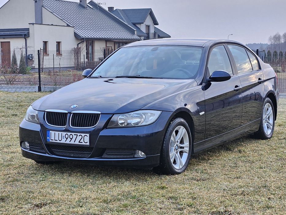 BMW serii 3 e90 2007r. 2.0 Benz.
