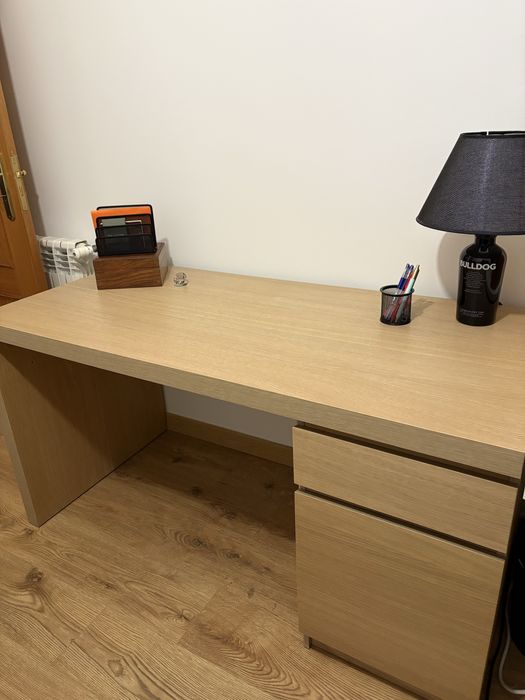 Secretária MALM IKEA