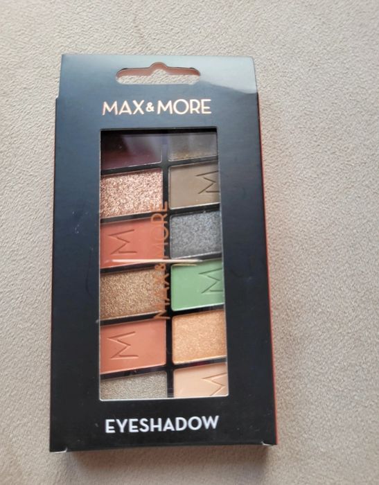 paleta cieni max&more 12 kolorów na mokro i sucho nowa z metką
