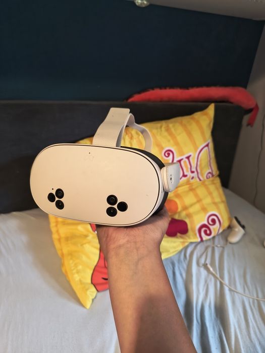 Mam na sprzedaż gogle vr meta quest 3s