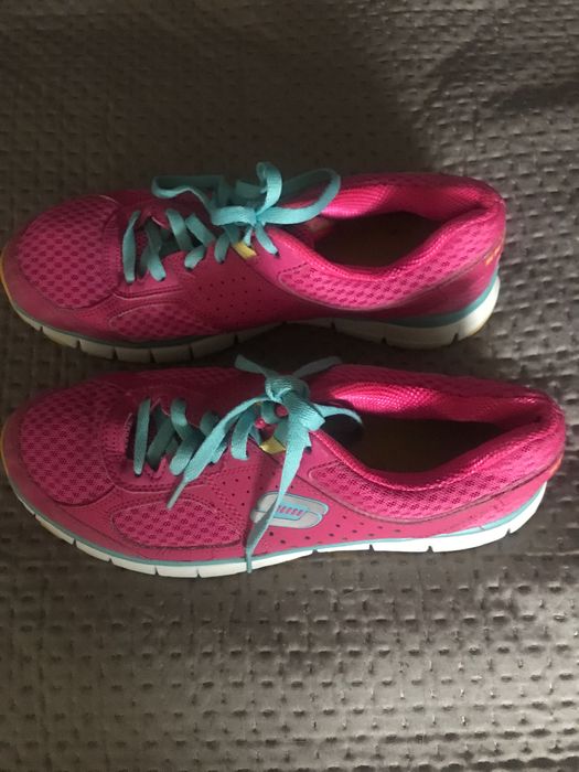 Buty sportowe damskie SKECHERS Lightweight