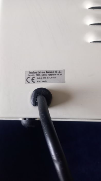 Panela de cera quente.