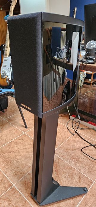 Sonus Faber Liuto com Suportes