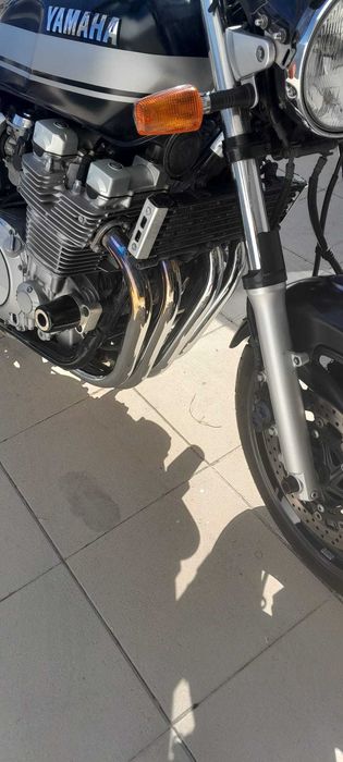 Mota XJR 1300 YAMAHA